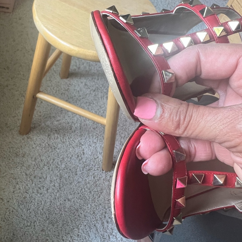 AUTHENTIC!! Valentino Garavani Rock Stud sandals - Picture 6 of 6